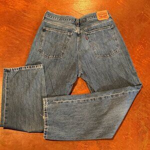 Women's Levi's Jeans Low Pro Straight Medium Blue Wash Size 31